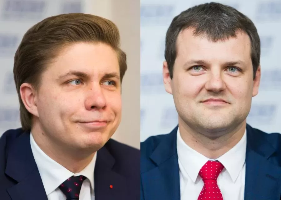 Gintautas Paluckas – Lietuvos politikas, socialdemokratas, vienas iš partijos lyderių Gimė 1979 m. rugpjūčio 19 d. 1997 m. baigė Panevėžio J. Balčikonio gimnaziją, 2000–2001 m. studijavo anglų kalbą Charleso Dickenso kolegijoje Londone, 2003 m. baigė VU MIF VU Matematikos ir informatikos fakultetą, 2004 m. Tarptautinio verslo mokyklą. Nuo 2004 m. studijavo VU Teisės fakultete. 2003–2005 m. buvo SoDra vyr. specialistas. Nuo 2005 m. Europos Parlamento nario Justo Paleckio padėjėjas. 2007–2009 m. Vilniaus m. savivaldybė administracijos direktorius 2012 m. Lietuvos Aukščiausiojo Teismo galutiniu ir neskundžiamu sprendimu pripažintas kaltu dėl piktnaudžiavimo tarnyba neskaidriame viešųjų pirkimų konkurse. Nuo 2013 m. Lietuvos socialdemokratų partijos atsakingasis sekretorius. LSDP Tarybos ir Valdybos narys. 2015–2019 m. Vilniaus vicemeras. Nuo 2020 m. Seimo narys. 2017–2021 m. Lietuvos socialdemokratų partijos pirmininkas.