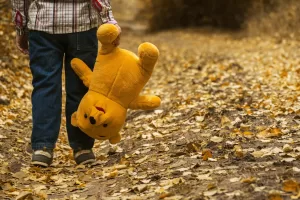 Paramos vaikams centro atstovė: suaugusiesiems skaudu galvoti apie smurtą – ypač seksualinį – prieš vaikus
